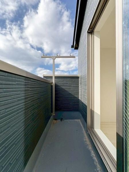 相模原市緑区下九沢の新築一戸建のバルコニー|バルコニーです！日当たりが良く冬でも洗濯物がよく乾きそうです！