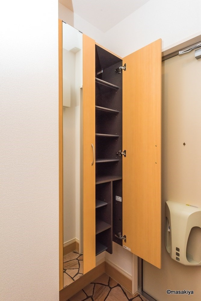 サウザン夢　Ａ棟の玄関|下駄箱