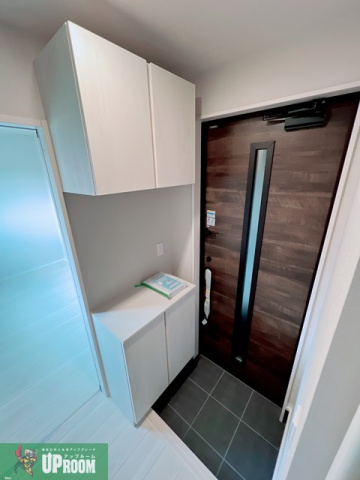 HC-G　Iwakuraの玄関