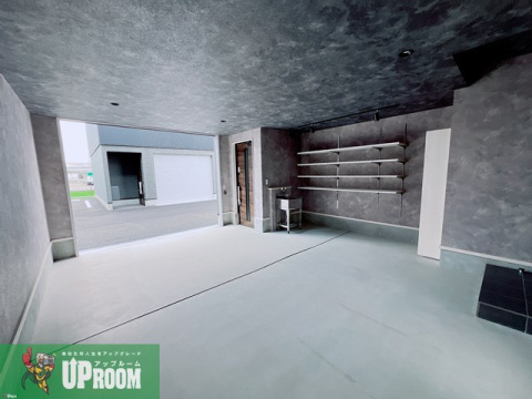 HC-G　Iwakuraの駐車場