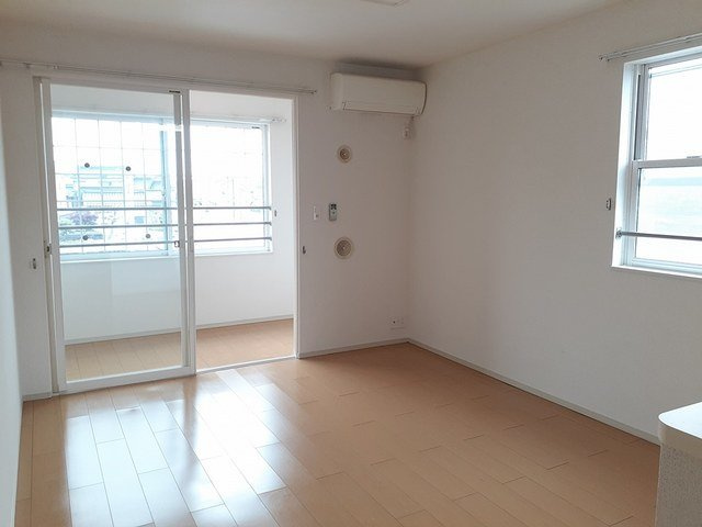 ソフテイルＤの居間・リビング|ゆったり過ごせるリビングです