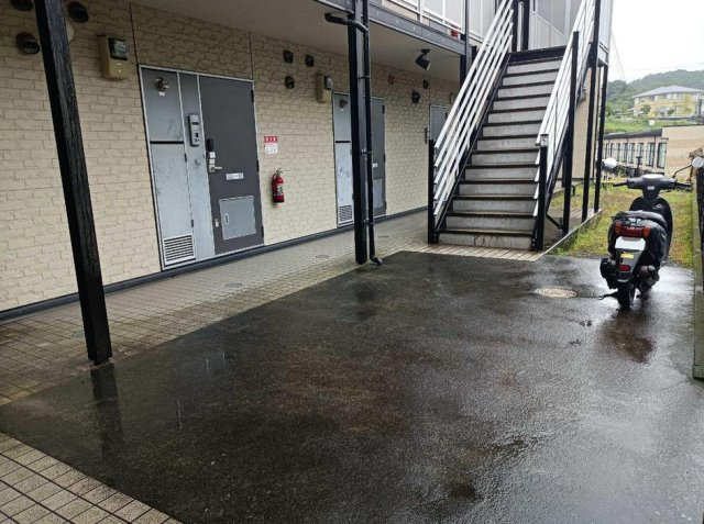 レオパレスチェリのその他