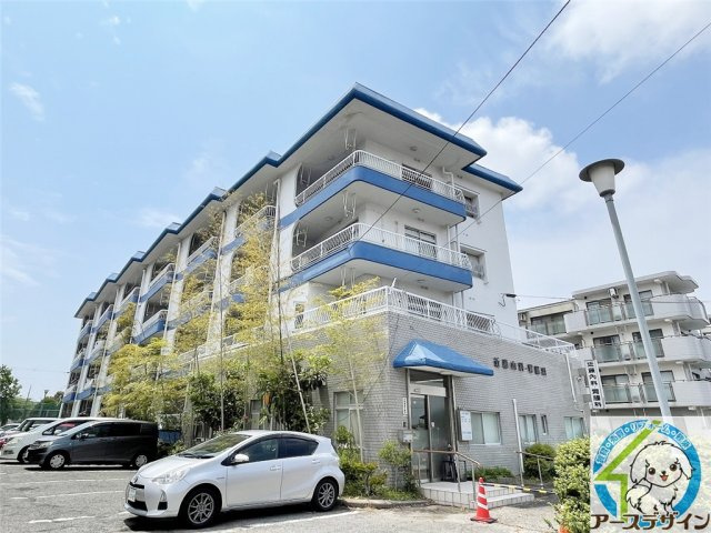 魚住コーポの外観