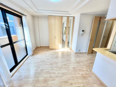 【内装】 | アマービレ | 洋室