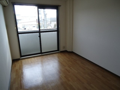 【内装】 | プリネール | 洋室