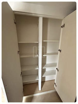 【収納】 | 南堀江アパートメントシエロ | 南堀江アパートメントシエロ　物入