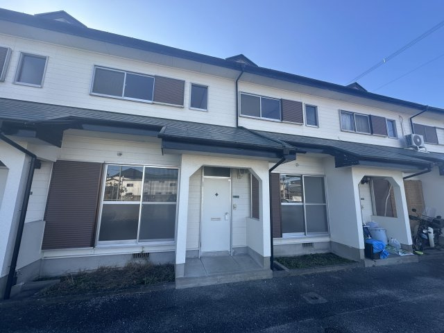 グリーンハイツ田富の外観