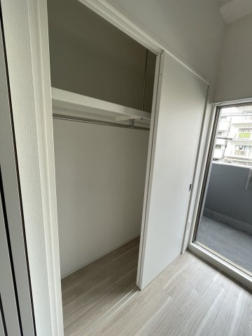 セレニテ神戸ミラクノールの収納