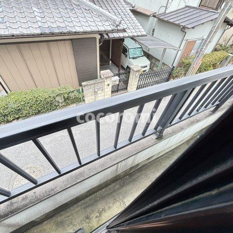 招堤南町　車庫付戸建のバルコニー