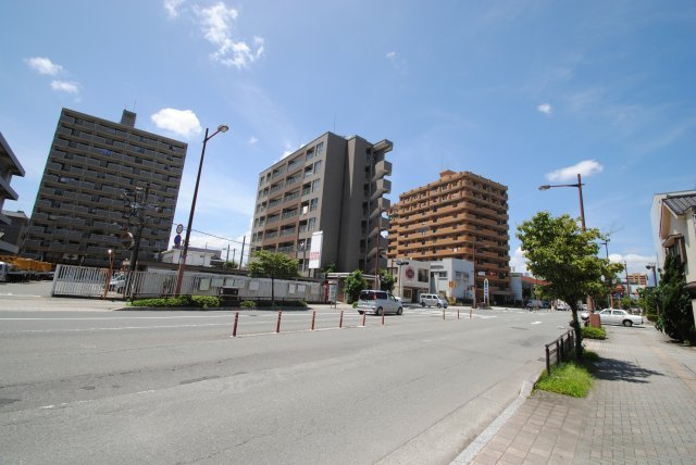 ケープラスの外観