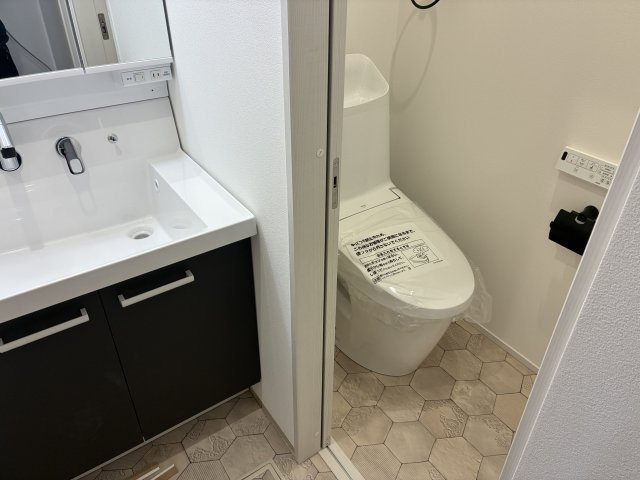 【トイレ】グランメゾン学南 