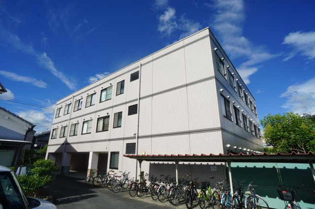 アスカ２１大和小泉の外観