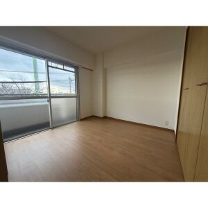 小野マンションの居間・リビング