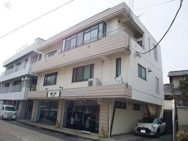 はまだやビルの外観