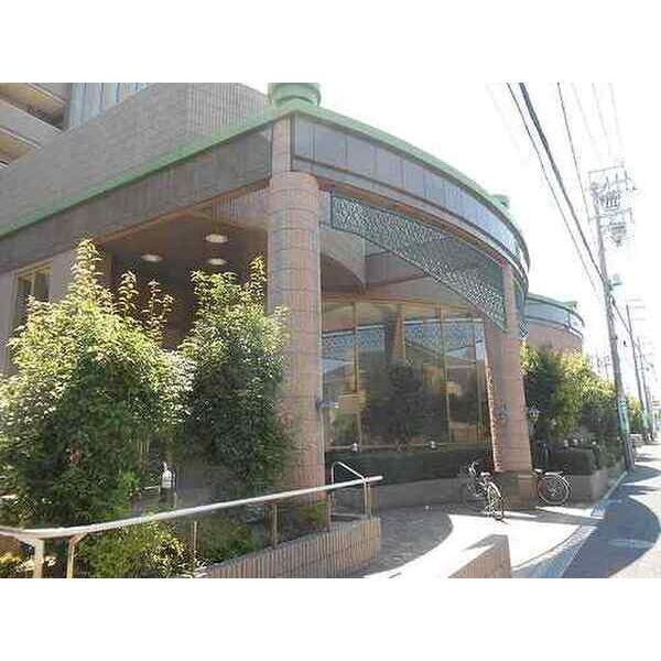 ライオンズガーデン勝川のエントランス