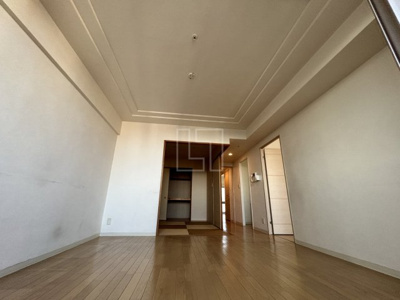 【居間・リビング】 | アーデンタワー新町 | アーデンタワー新町　リビング・ダイニングスペース