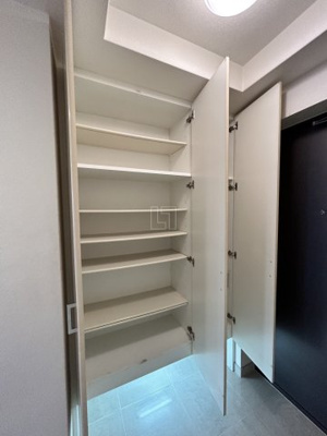 【収納】 | アーデンタワー新町 | アーデンタワー新町　下駄箱