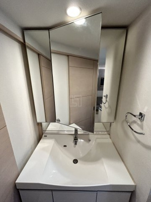 【独立洗面台】 | アーデンタワー新町 | アーデンタワー新町　独立洗面化粧台