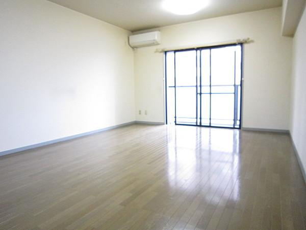 ウイングコート久留米の居間・リビング|リビングです