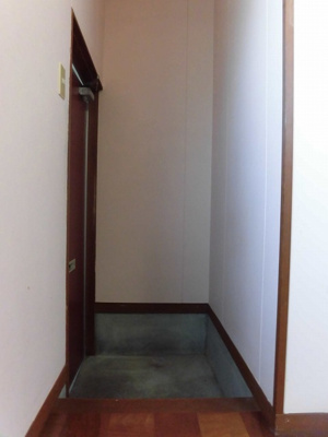 【玄関】 | コーポ木幡Ⅱ