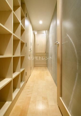 【ロビー】 | カスタリア八丁堀