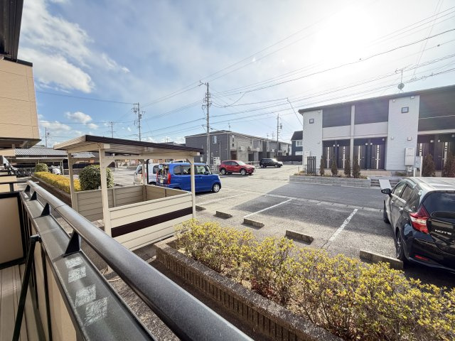 岡崎市赤渋町字西河原のアパートの展望