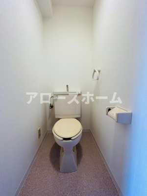 【トイレ】 | 明豊マンション | ※室内写真は前回募集の同一マンション別室につきイメージです。