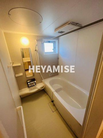 メゾンドラグルⅡＡ棟の浴室|※別号室の画像です※現況を優先します