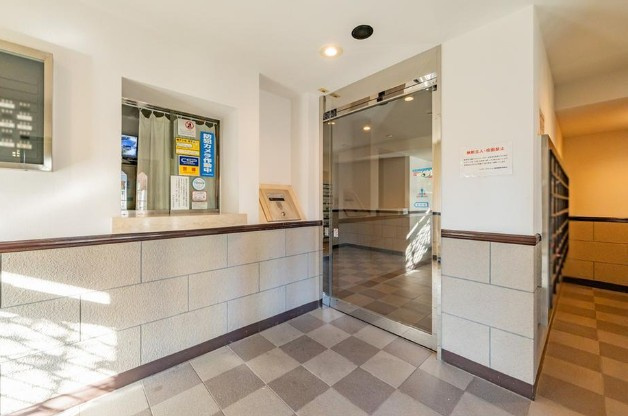 【エントランス】