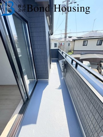 山電　西二見駅徒歩14分　WIC付き　二見町西二見　新築戸建のバルコニー