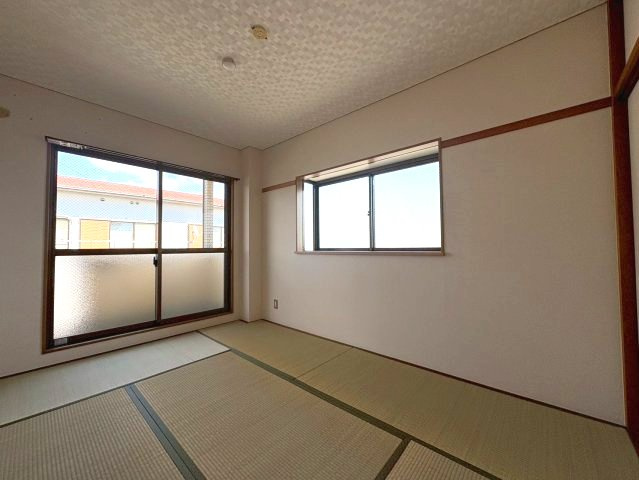 マンションウメノの和室