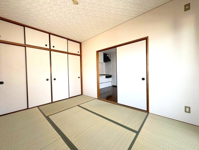マンションウメノの和室
