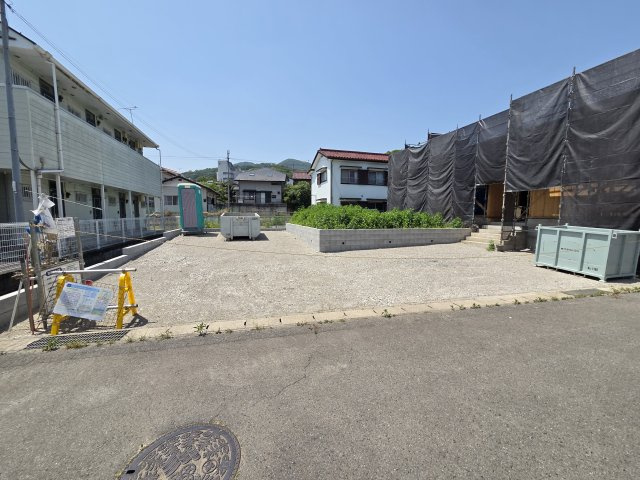 新築　桐生市天神町第3　クレイドルガーデン　１号棟の駐車場|現地写真　駐車スペースは並列2台+1台分可能です！

