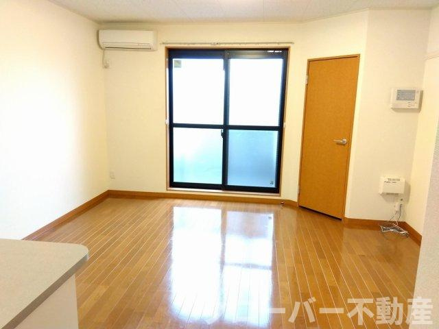 レオパレスあいれすと田村の寝室