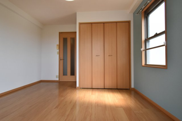 ジュネス・バンブーの居間・リビング|独立洗面