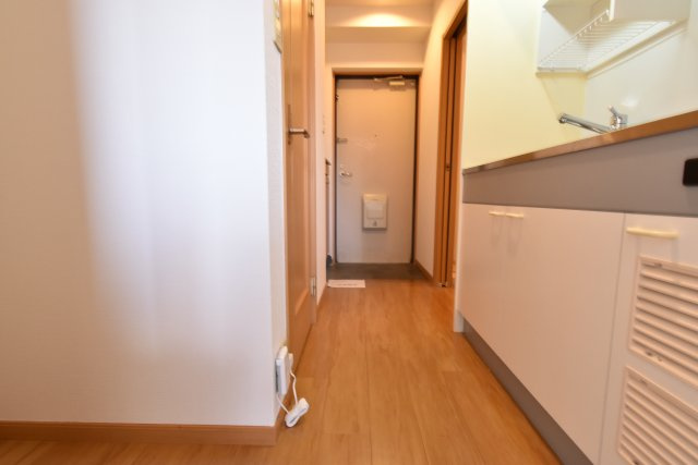 ジュネス・バンブーの内装|廊下