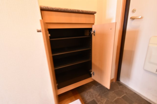 ジュネス・バンブーの収納|シューズBOX