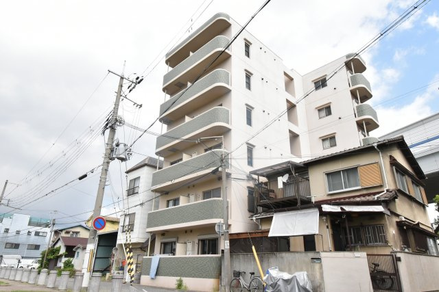 ジュネス・バンブー