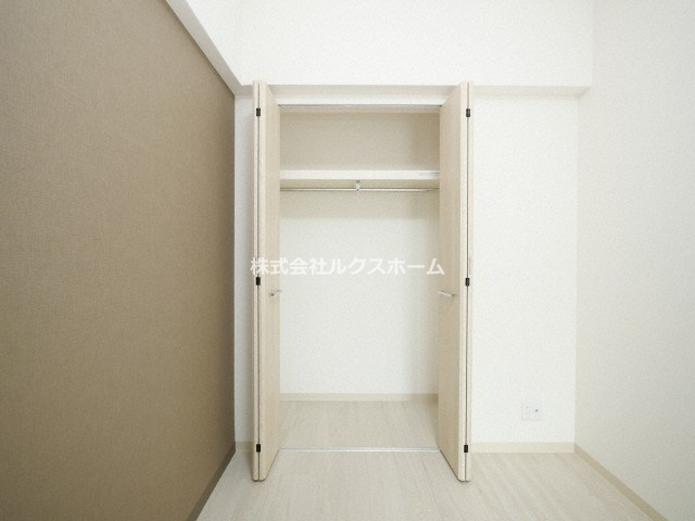 イニシオ山水の収納|小物を収納するのに便利です