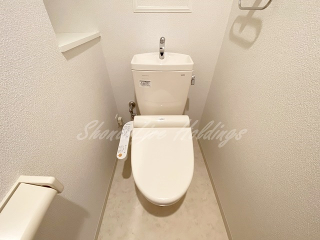 藤沢市湘南台１丁目の賃貸マンションのトイレ|清潔感のあるトイレです