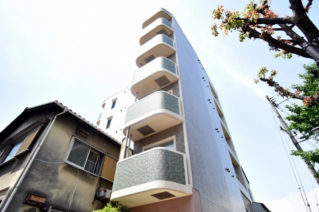 ジュネス・バンブー