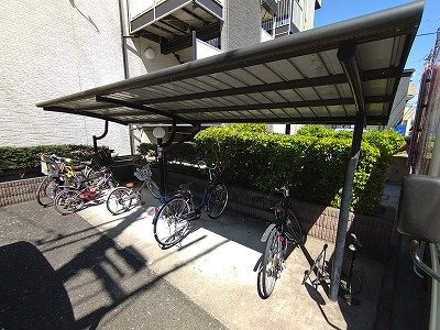 【その他共用部分】 | レオパレスメモラブルⅠ | 駐輪場　原付＆自転車のみ駐輪可能