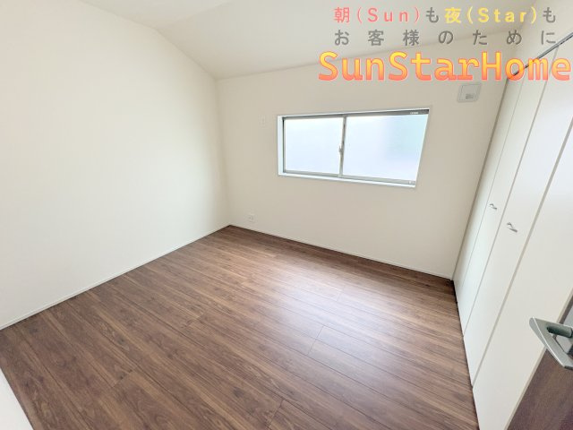【サンスターホーム】あきる野市野辺　ファミリー向け新築戸建の洋室