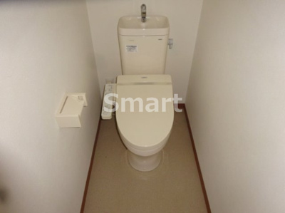 【トイレ】 | カーサ・エストレーラ | ウォシュレット付きのお手洗い