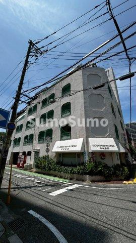 102大稲マンションの外観
