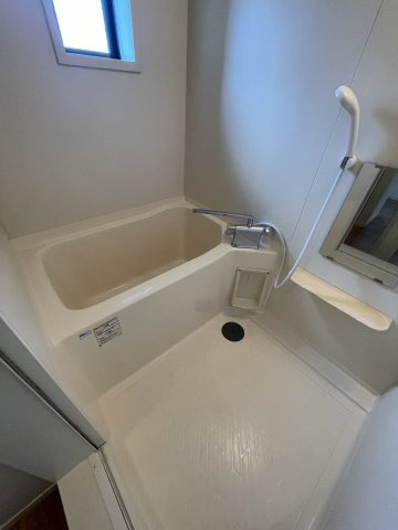 Aスクエア桜木町の浴室