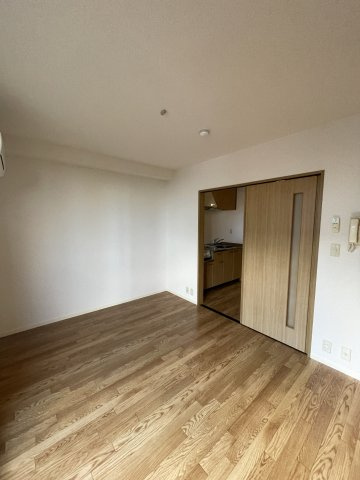 Aスクエア桜木町の居間・リビング