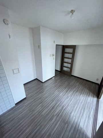 Kobe十一屋の居間・リビング