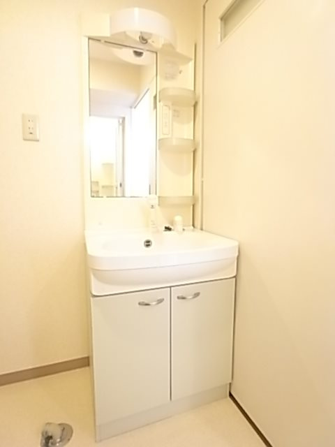 Kitano　Flats　Plusの洗面所