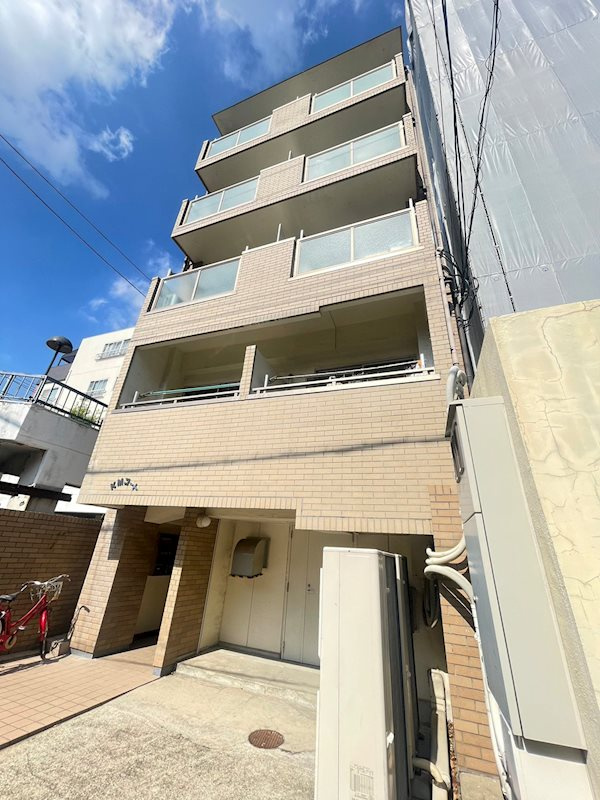 KMコートの外観